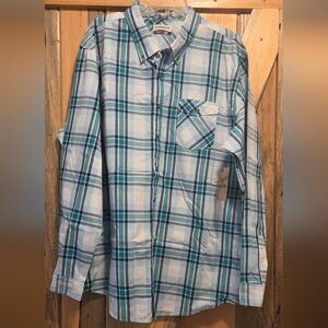 Magellan Outdoors Teal and White Plaid Long Sleeve Button Down